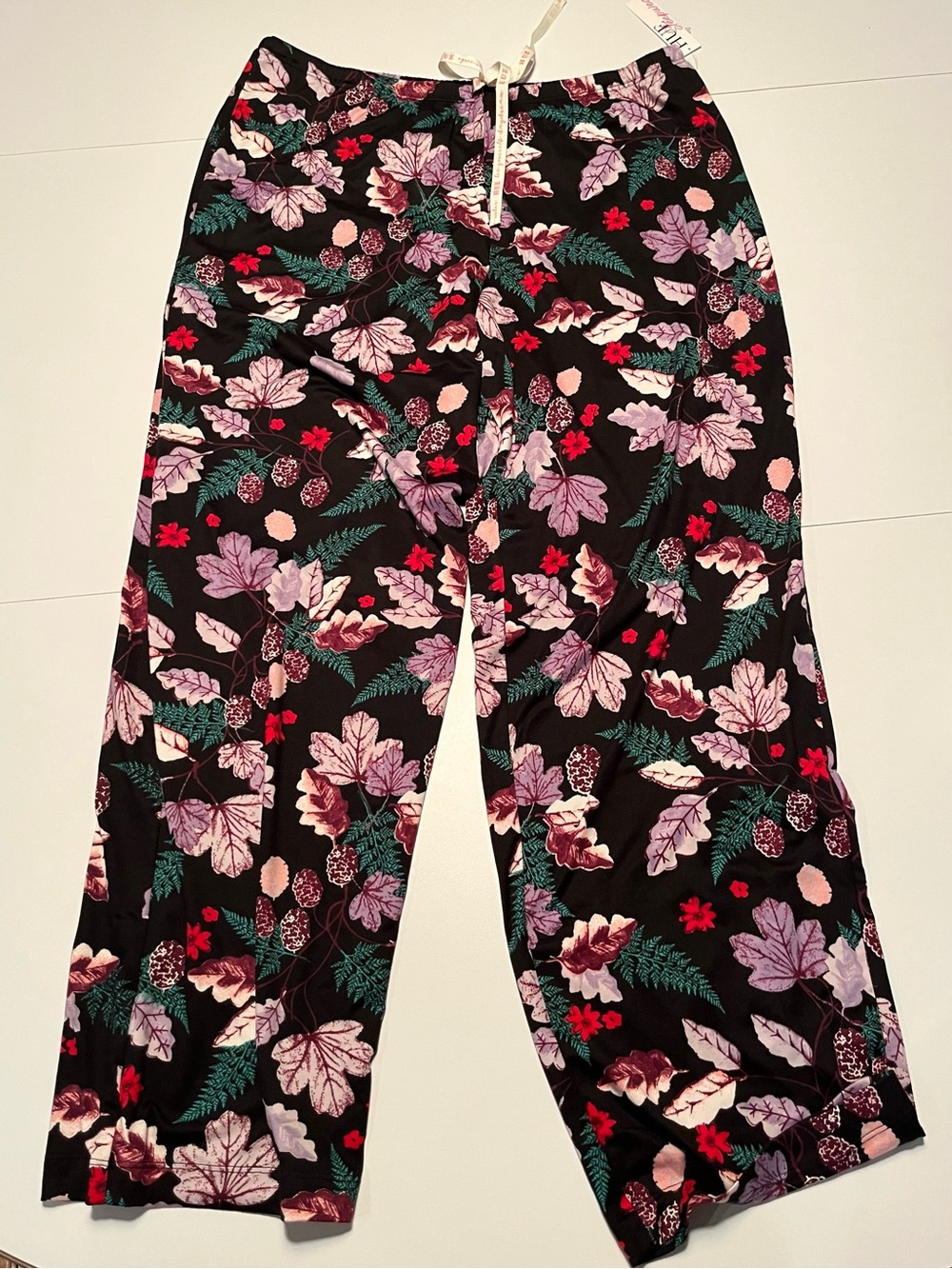 HUE womens Sleep Pant, Christmas & Holiday Collection, Black Wonderful Winter, L